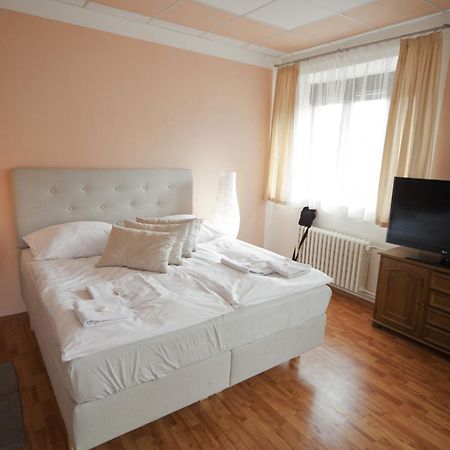 U Heligonky Hotel Brno Kamer foto
