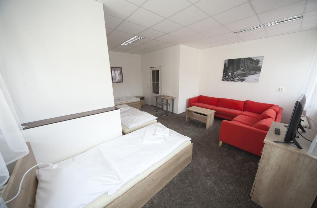 U Heligonky Hotel Brno Buitenkant foto