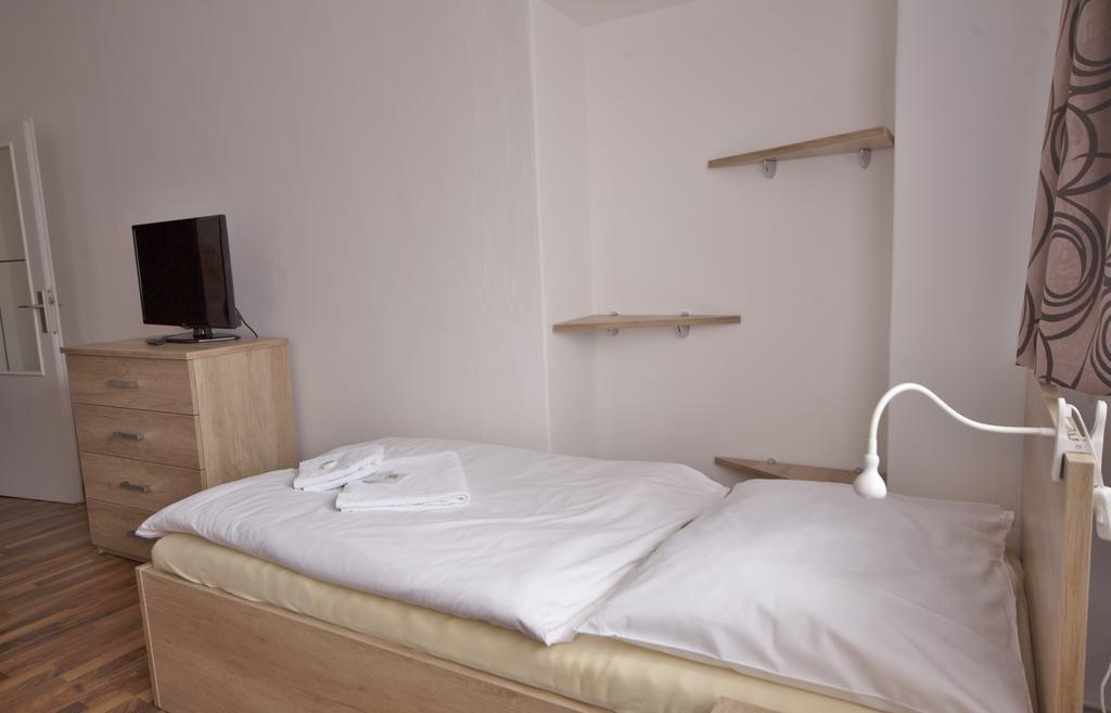U Heligonky Hotel Brno Buitenkant foto